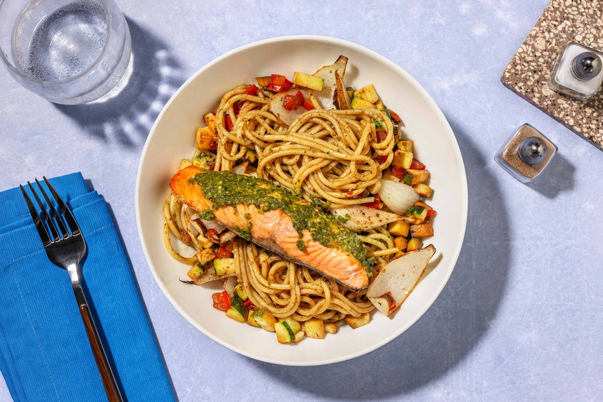 Pasta pesto met zalmfilet