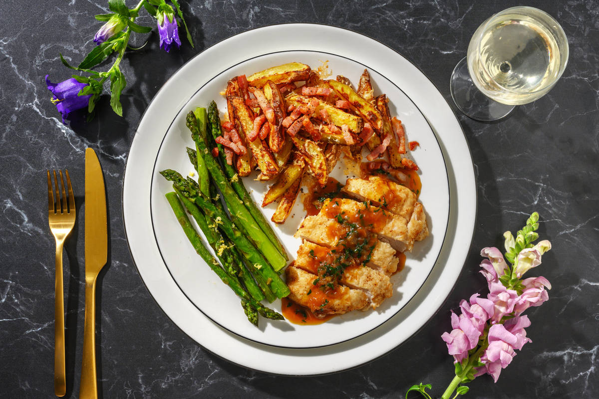 Italian Style Chicken in Lemon and Parsley Butter Sauce