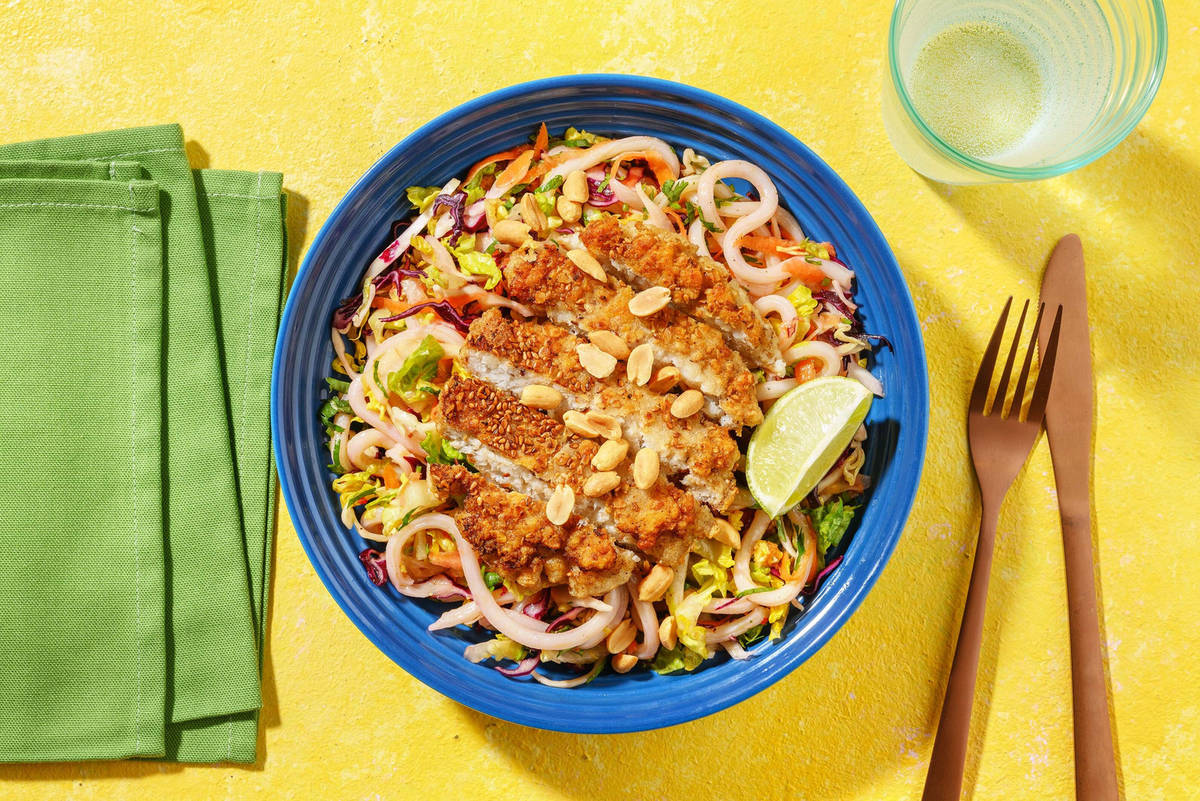 Salade de nouilles au poisson croustillant