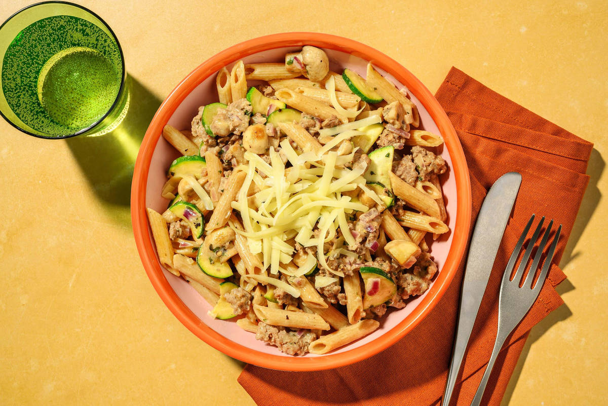 Romige ragù bianco met rundergehakt en penne