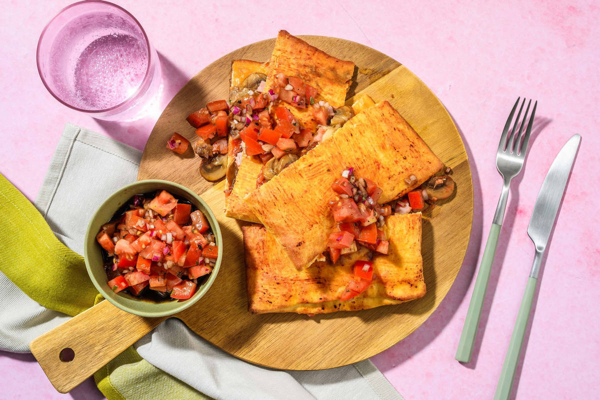 Pizza calzone met ham en champignons