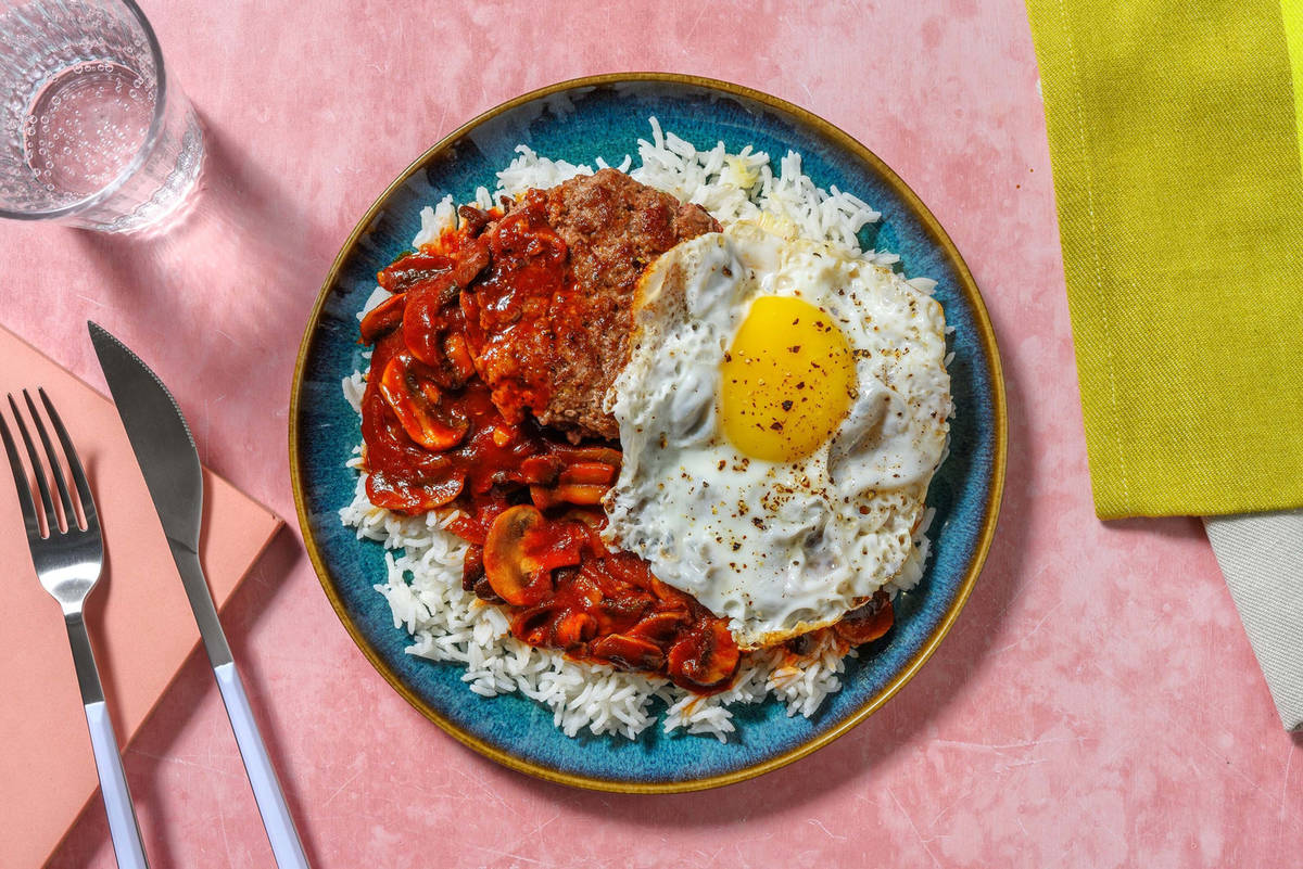 Steak haché à la hawaïenne et légumes laqués