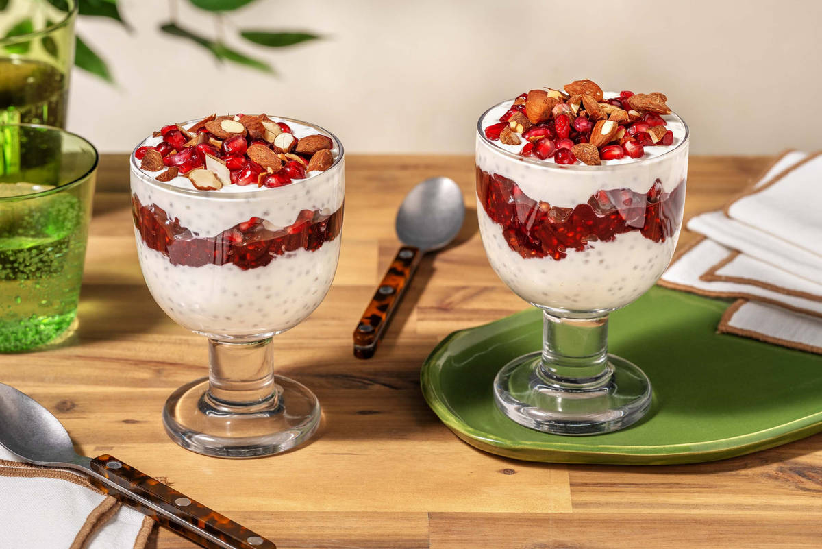 Raspberry chia pudding