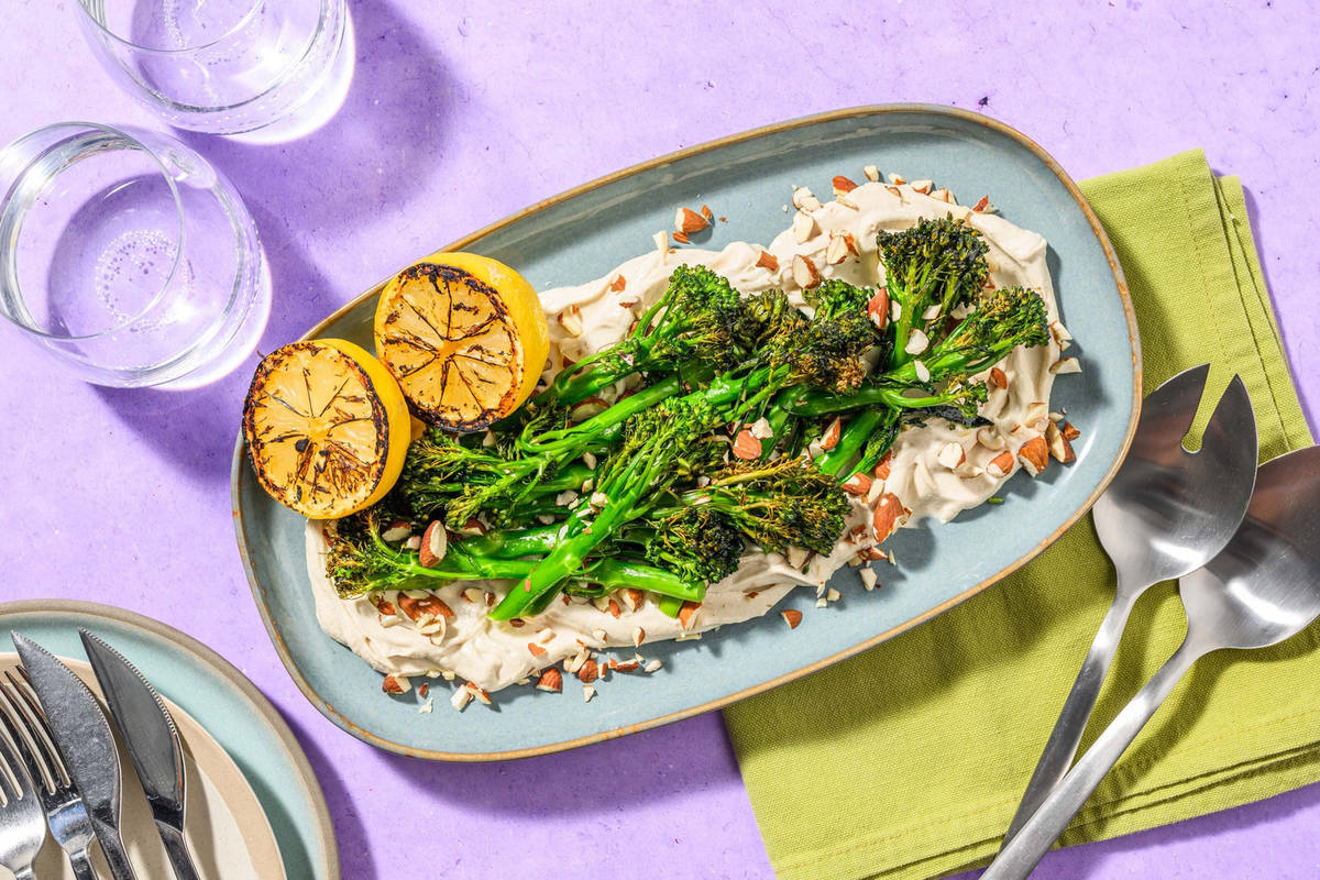 Broccolini med tahiniyoghurt