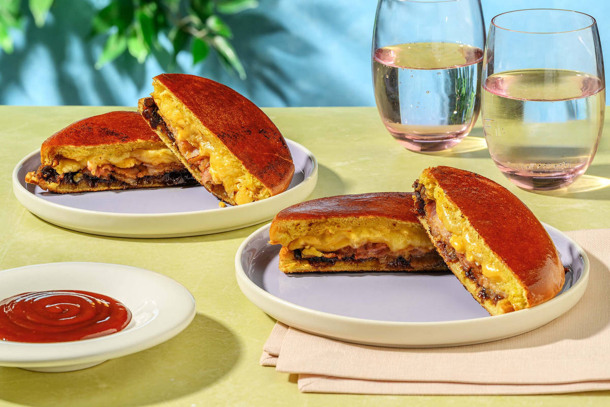 Briochetosti met Goudse kaas