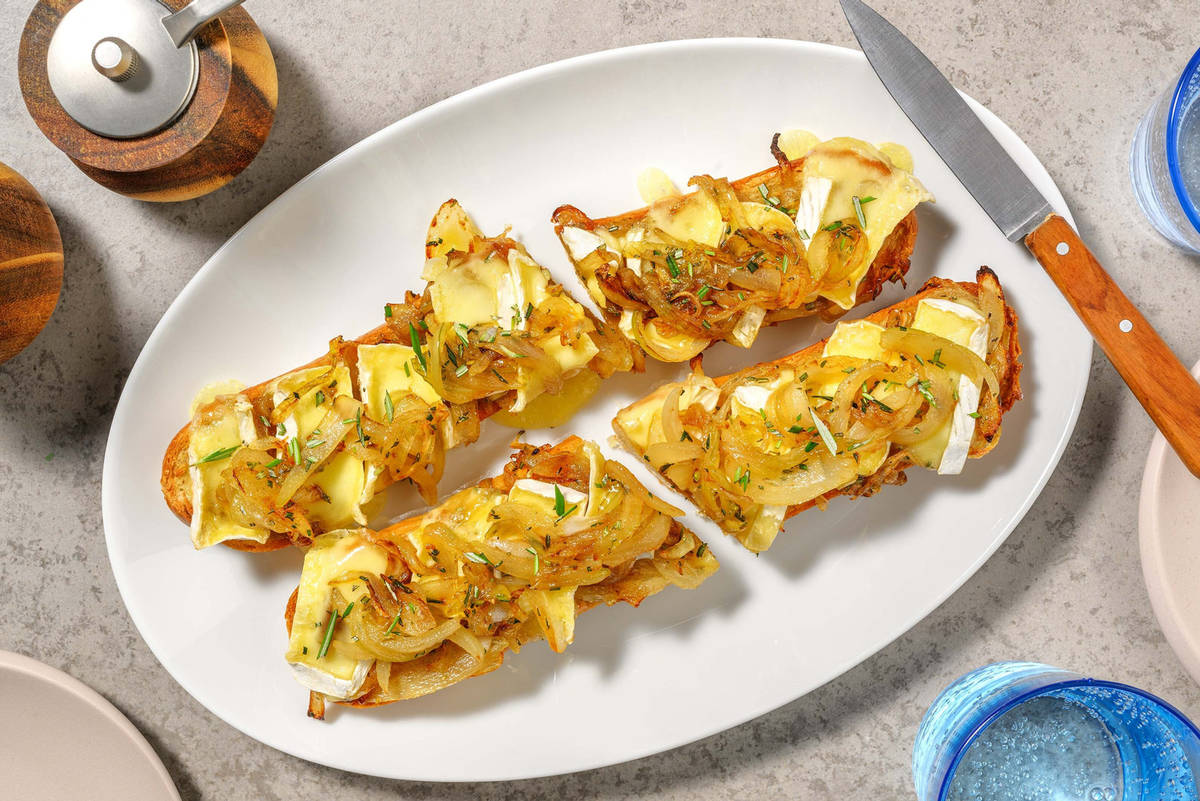 Camembert & Caramelised Onion Garlic Bread