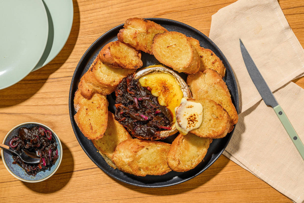 Baked Camembert and Garlic Bread Dippers