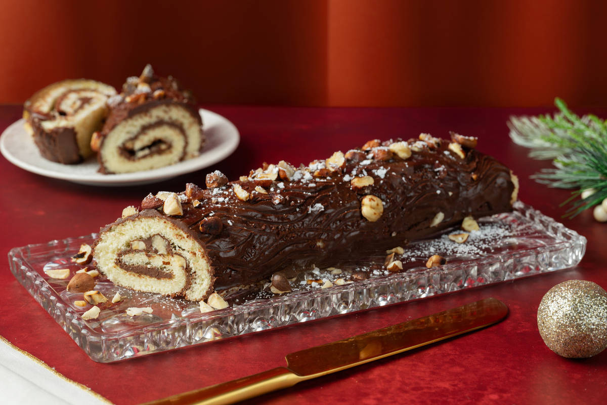 Bûche de Noël au chocolat & noisettes