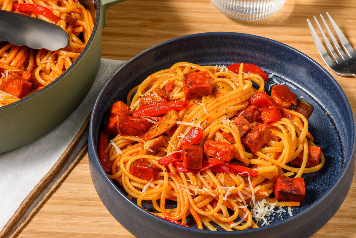 Bell Pepper, Mushroom and Chorizo Linguine