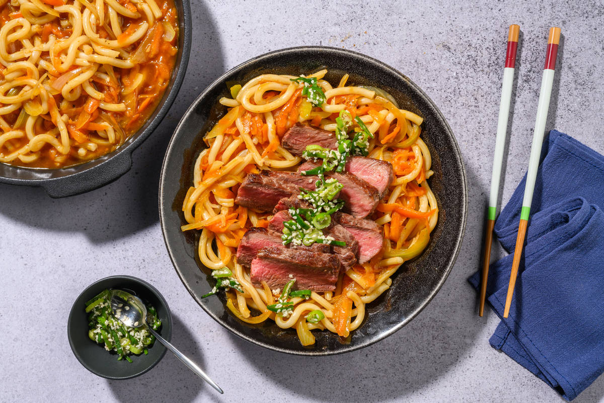 Steak vom Weiderind auf Udon-Nudeln