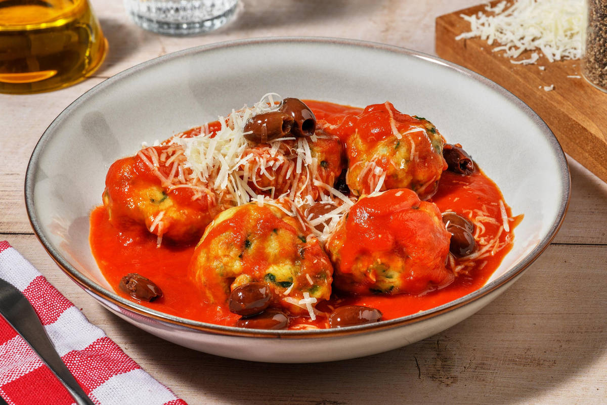 Gnudi - gnocchi tondi di carne, erbette e Grana Padano
