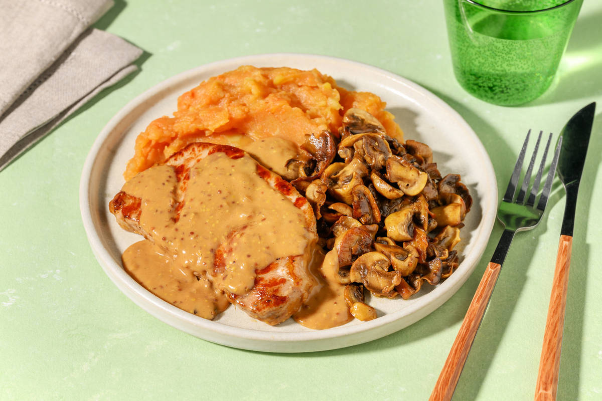 Extra de lomo de cerdo con salsa casera de su jugo