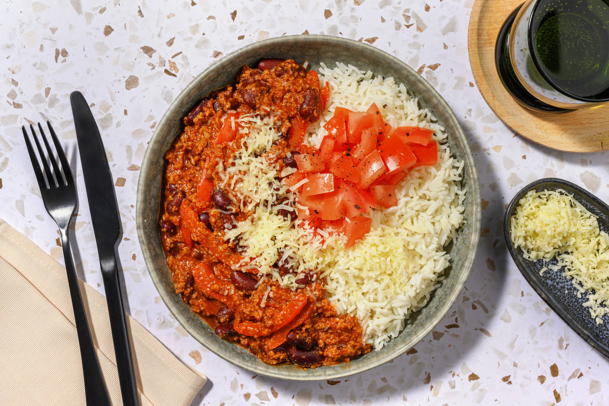 Spicy Meat-Free Mince Chipotle Chilli Rice Bowl