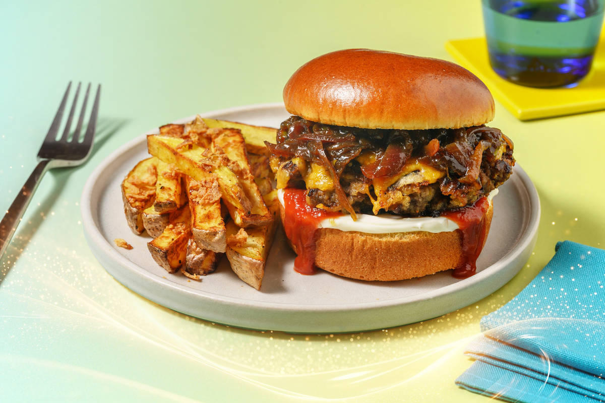 Beats of the Jungle: Apple & Beef Burger