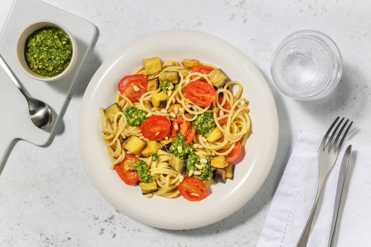 Spaghetti alle melanzane, carne e datterini nostrani