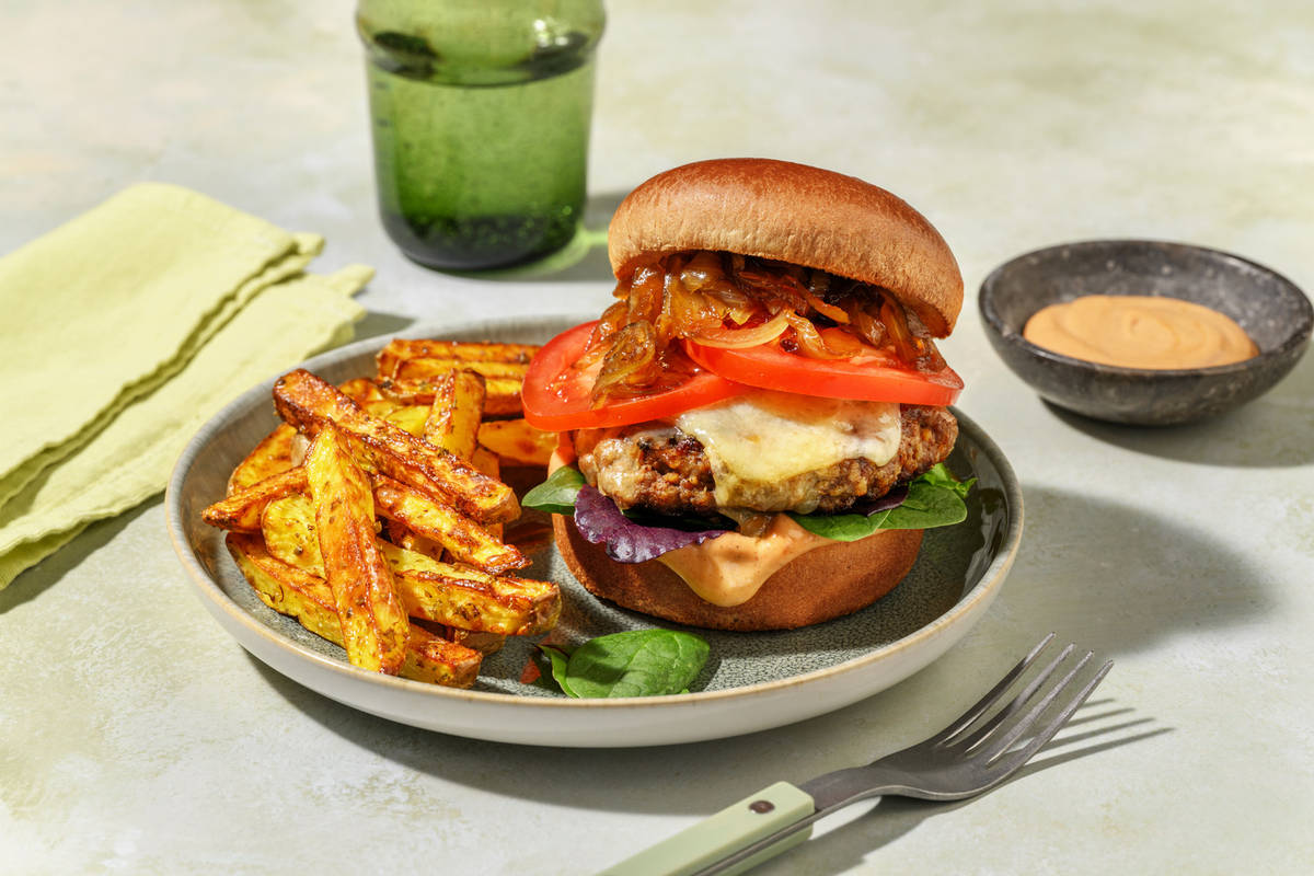Classic Beef & Sticky Onion Cheeseburger