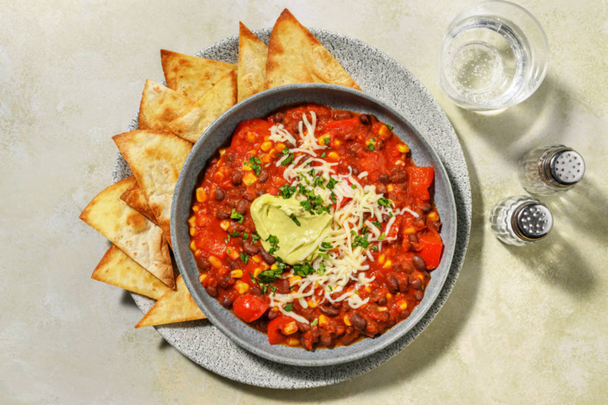 Mexican Chicken Bean-Capsicum Chilli & Avo Crema