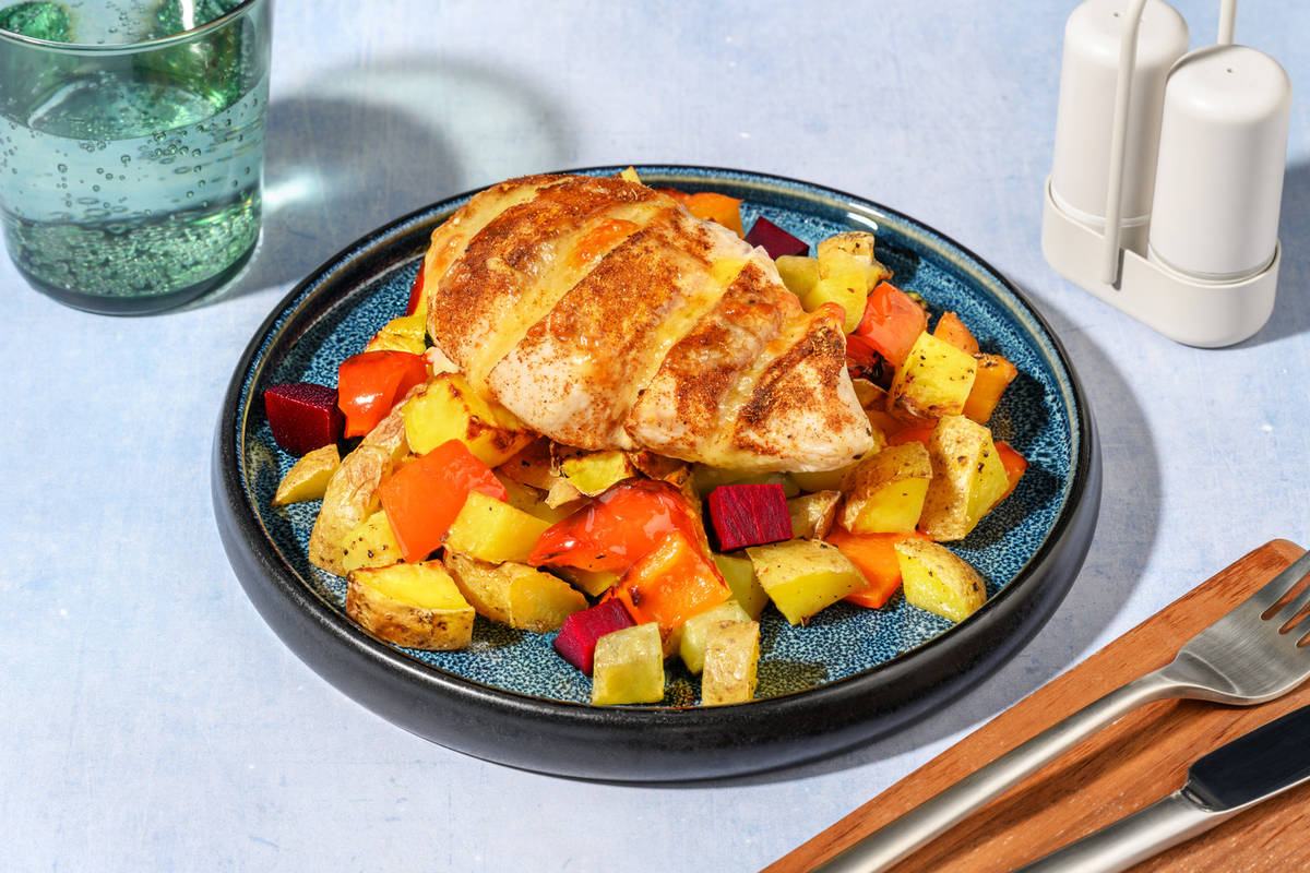 Oven-Baked Cheesy Hasselback Chicken & Bacon