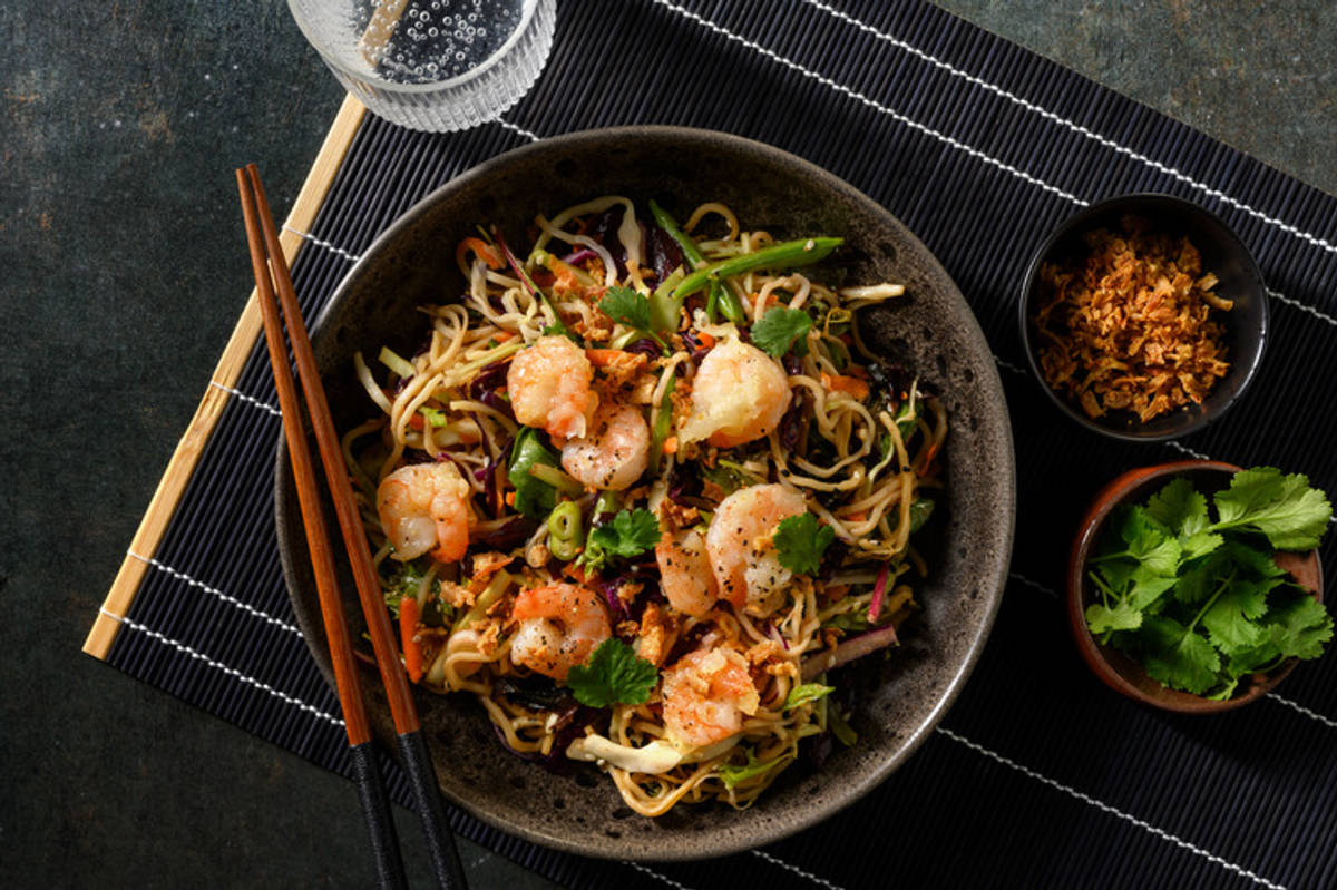 Grand Ginger Prawn & Sesame Noodle Salad