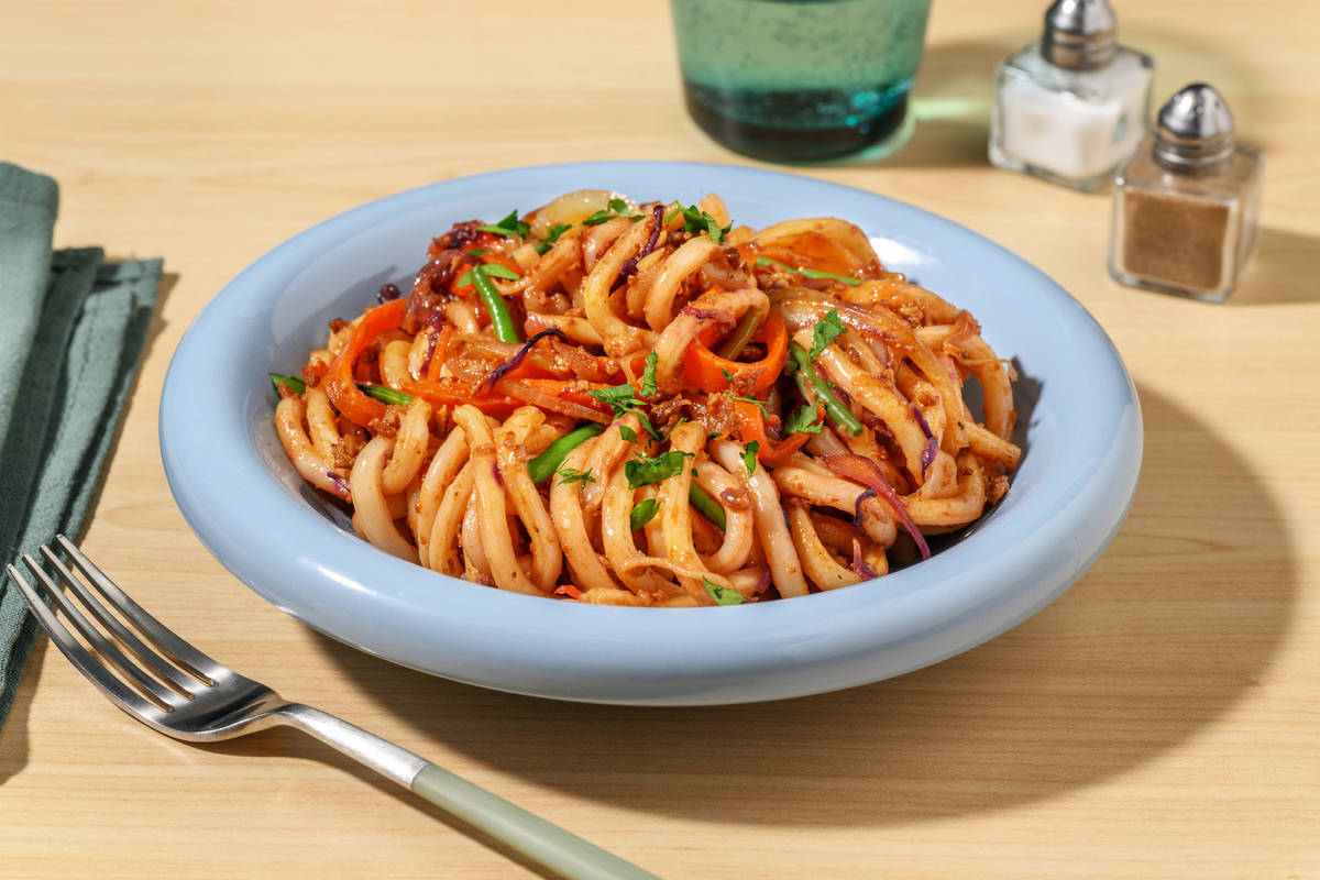 Easy Plant-Based Mince & Udon Noodle Stir-Fry