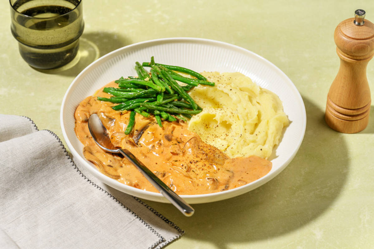 Creamy Mushroom & Bacon Medley Stroganoff