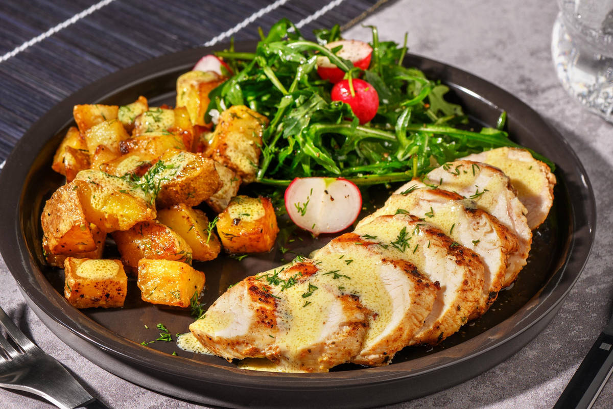 Kyckling och rotfruktssallad i senapssås