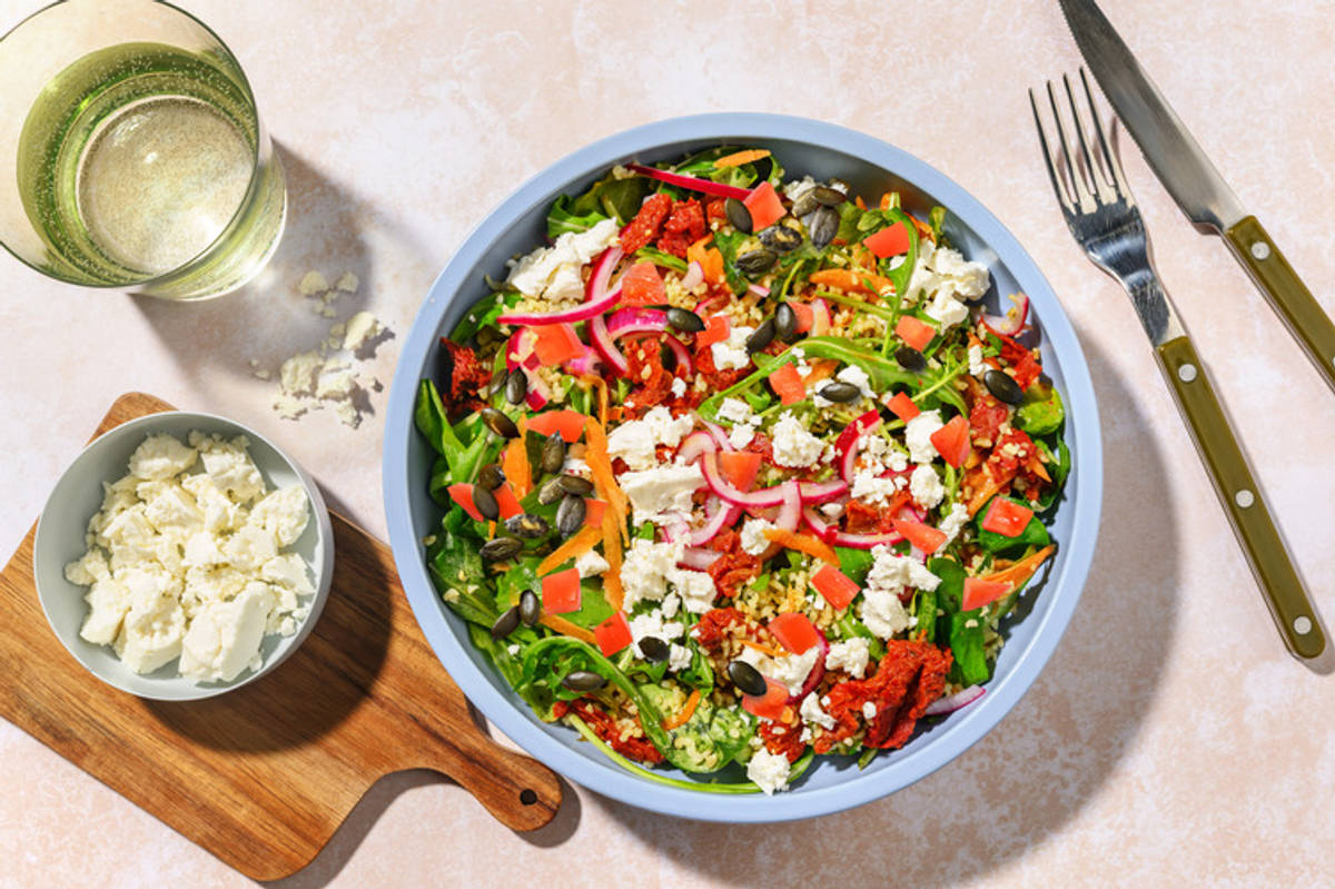 Ensalada de bulgur con langostinos y tomates secos