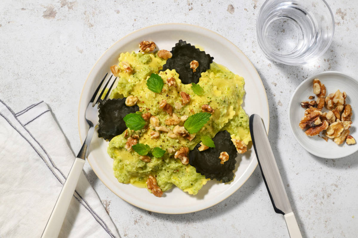 Ravioli di nasello in crema verde