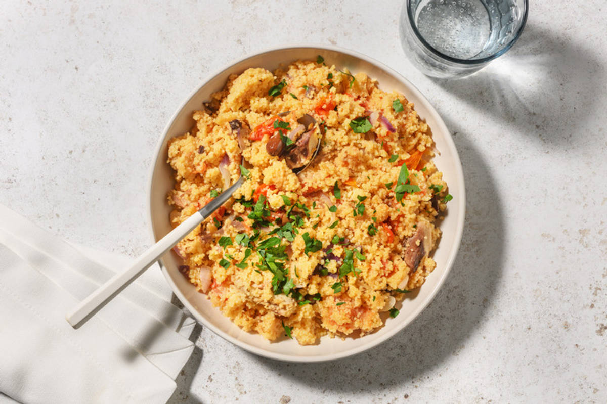 Couscous allo sgombro, mazzancolle e pomodorini