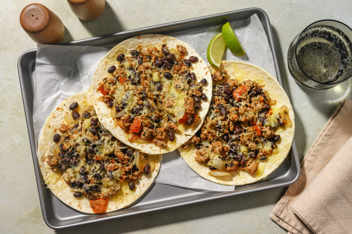 Mini tortillas alla carne e cheddar filante
