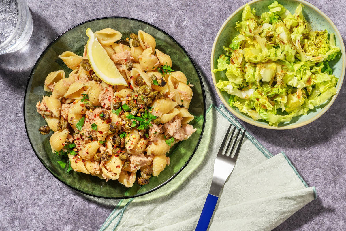 Conchiglie mit Thunfisch und gebratenen Kapern