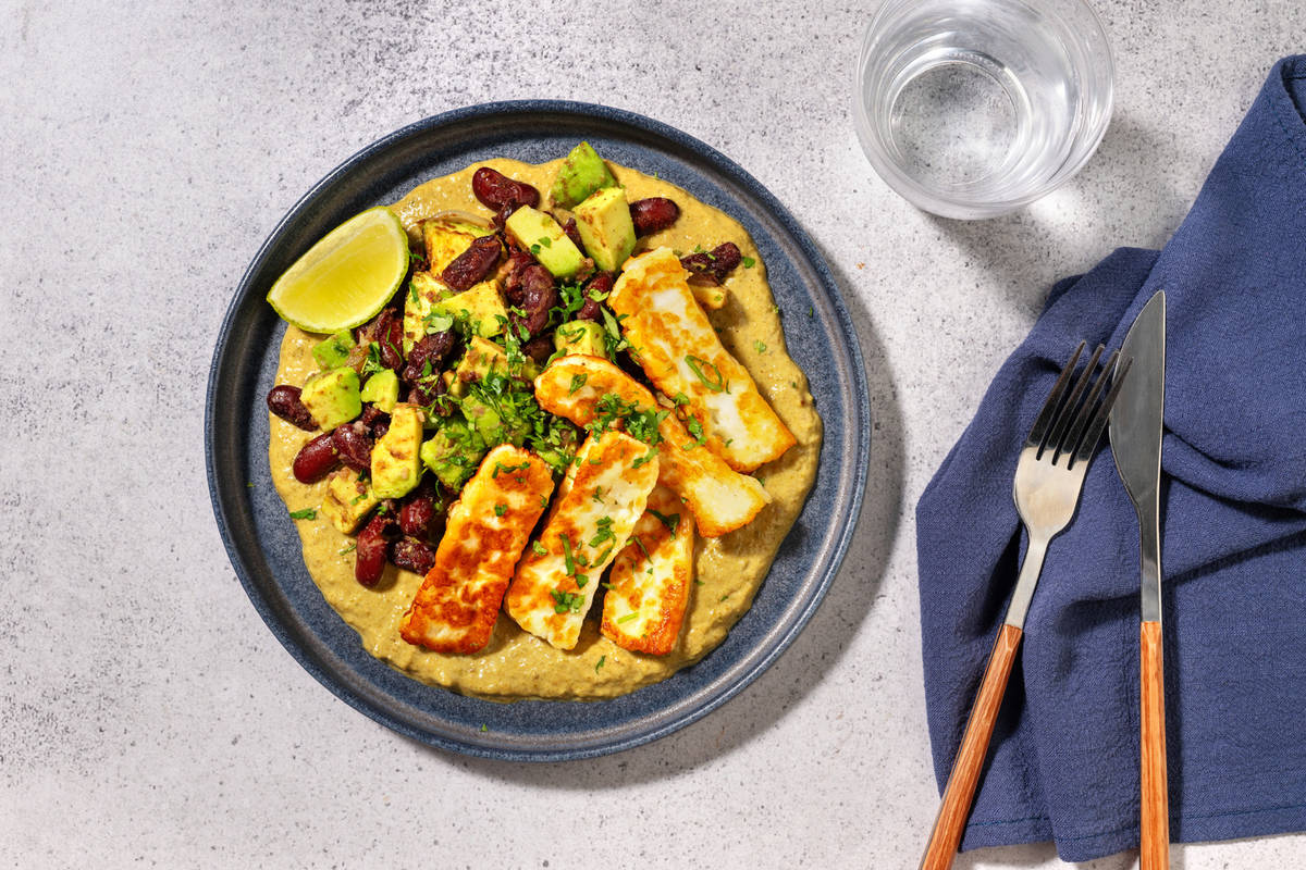 Queso Panela con mole ai peperoni