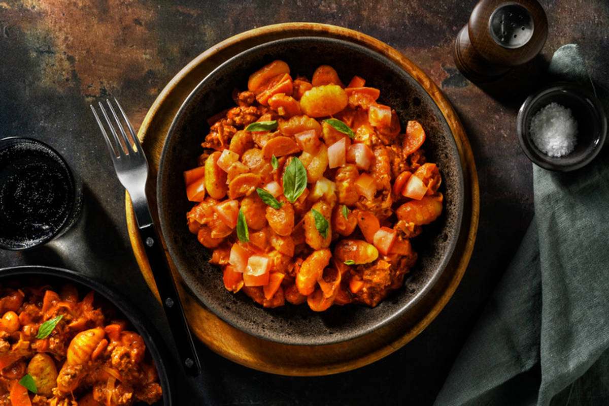 Gnocchi in Bio-Rindfleisch-Bolognese