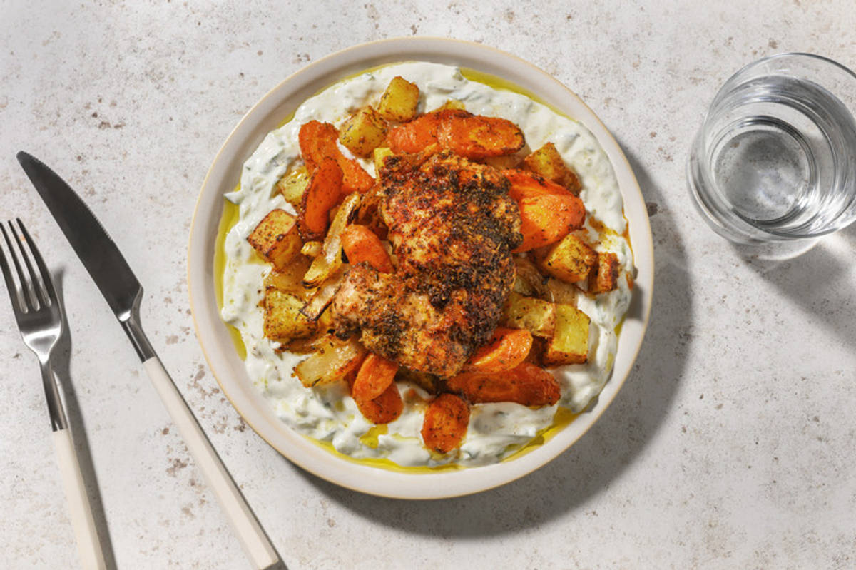 Nuestro souvlaki griego con extra de pollo y tzatziki