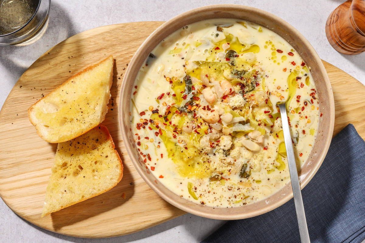 One Pot Creamy Bacon, Leek and Butter Bean Pesto Soup