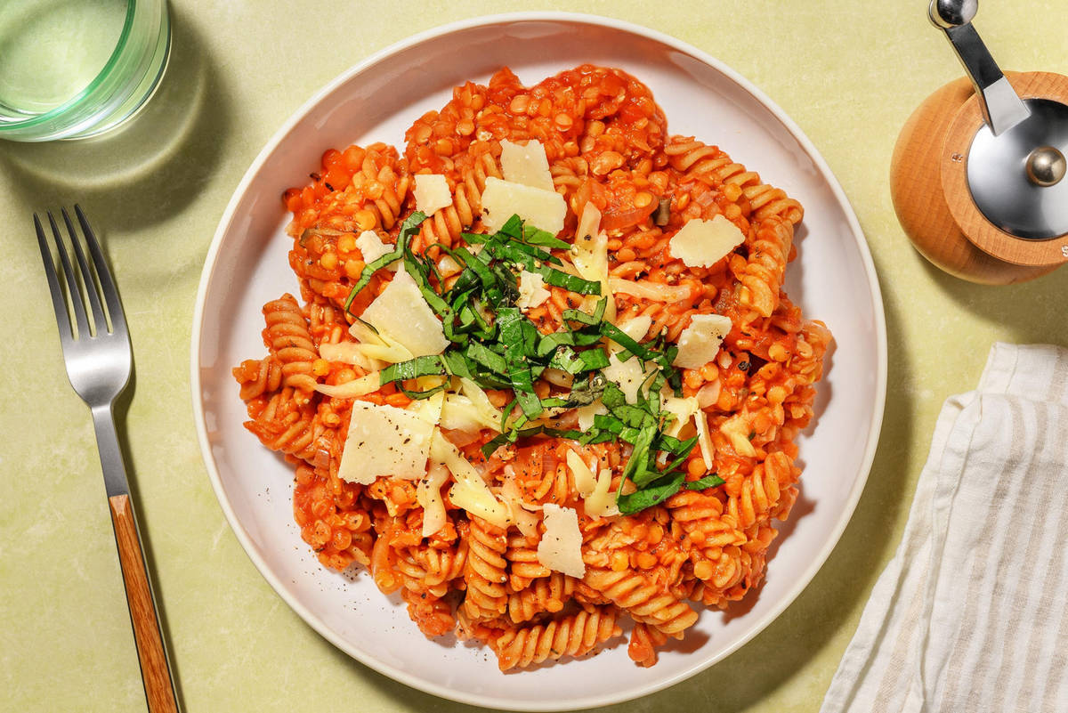 Cheesy fusilli met oesterzwammen, linzen en basilicum