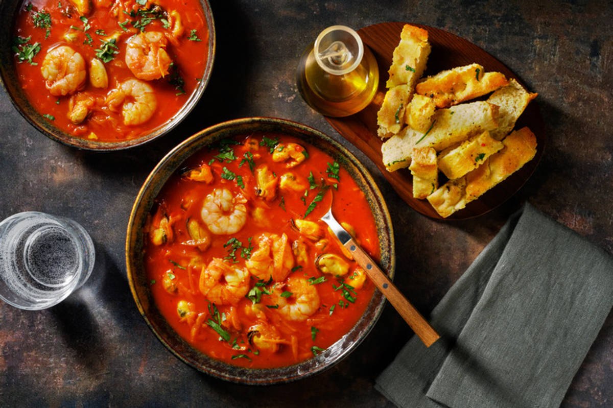 Zuppa di pesce stile caciucco di Nonna Chiara