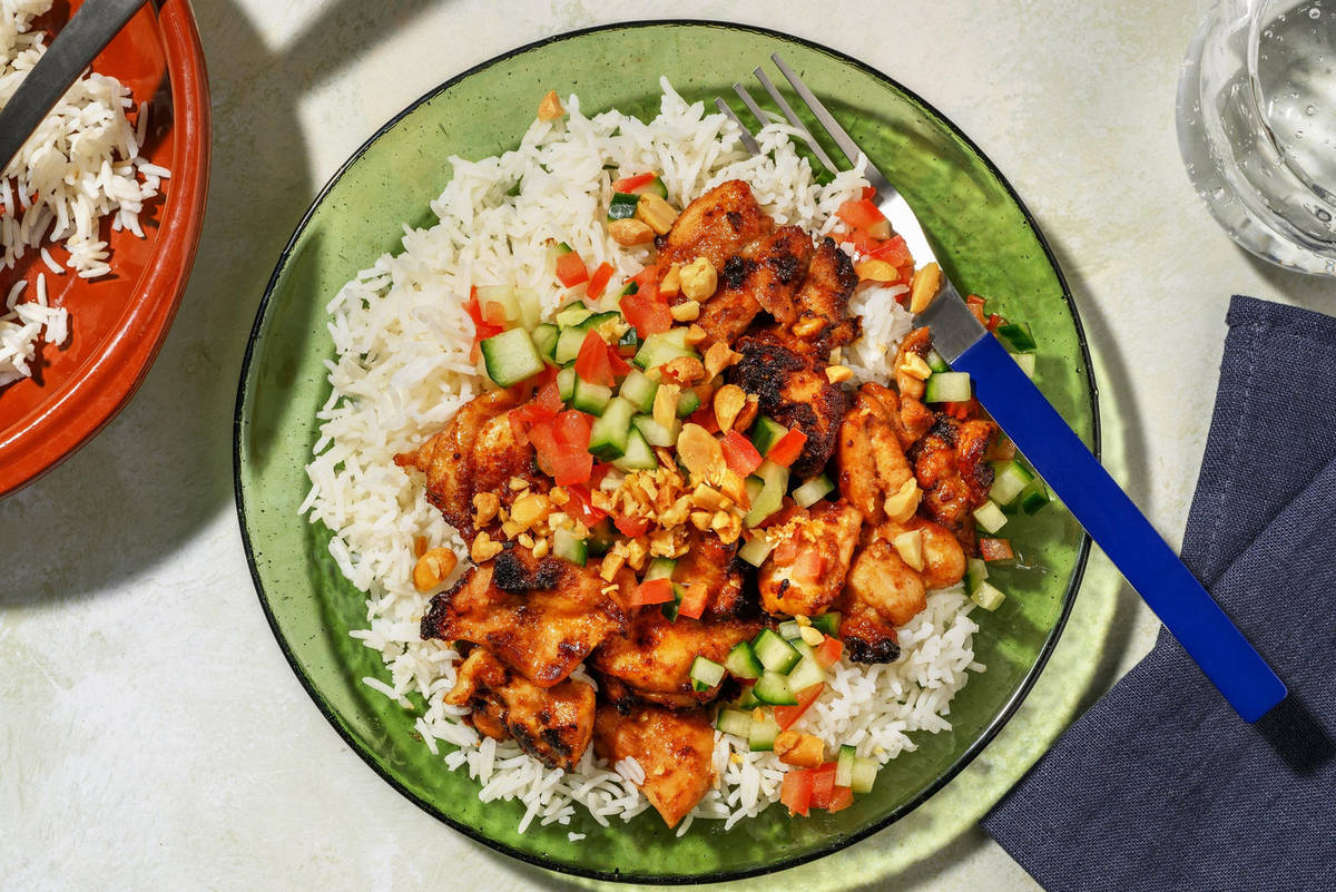 Pollo glassato al miele e arachidi