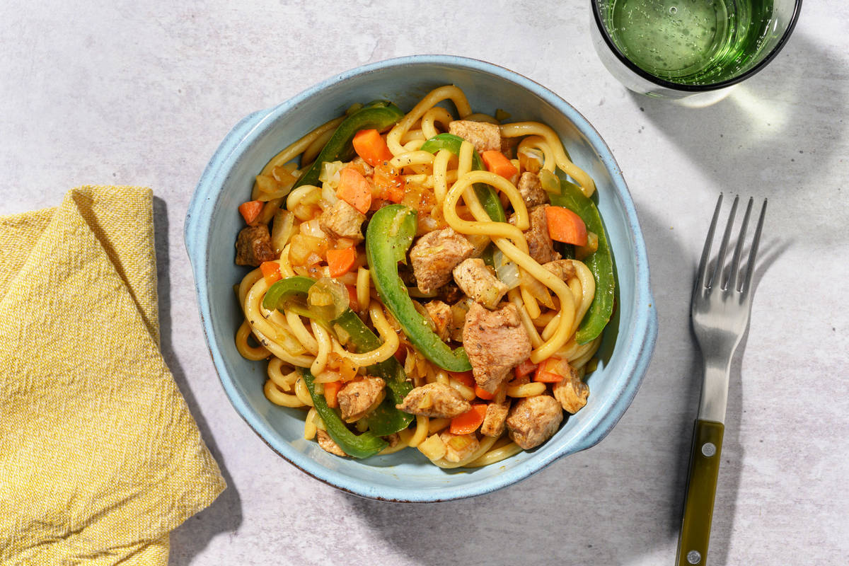 Noodles saltati alla lonza marinata e peperoni