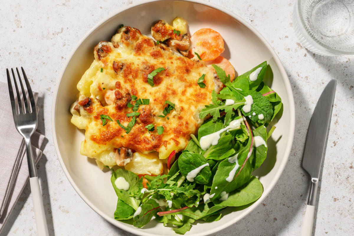 Kartoffel-Gratin mit Karotten und Champignons