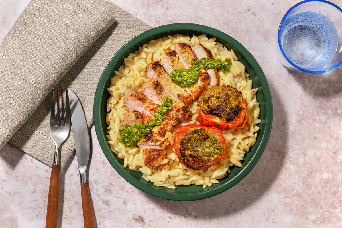 Carré de porc & tomates rôties au pesto 