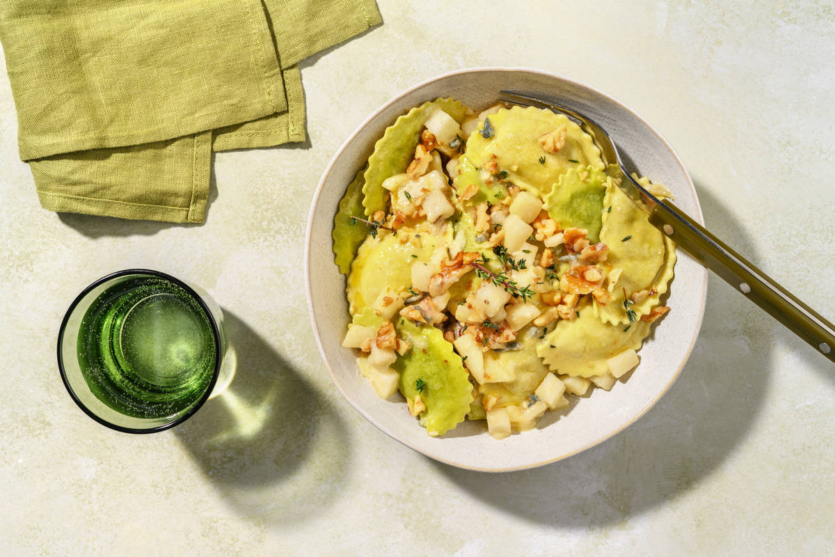 Pansotti di erbette al gorgonzola e salsiccia