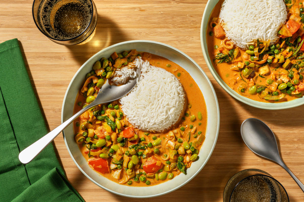 Creamy Pea and Edamame Curry