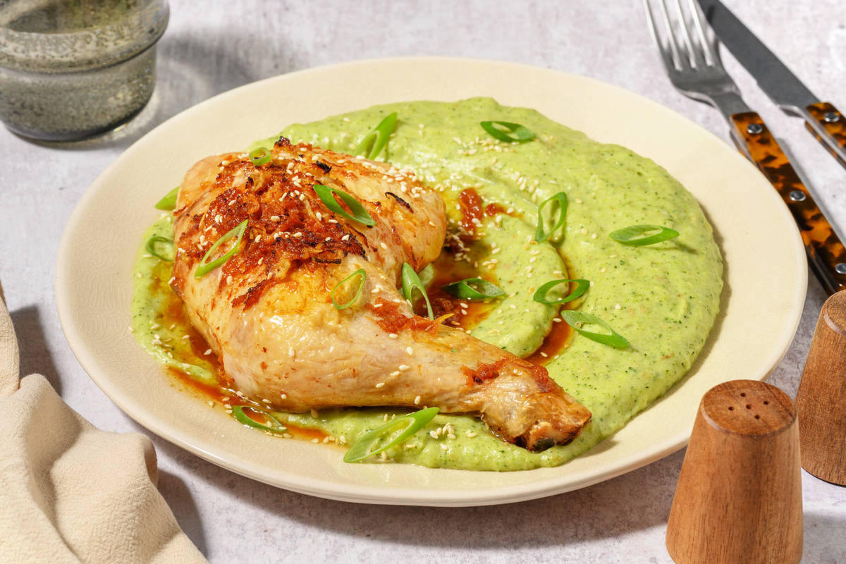 Cuisse de poulet laquée & purée de brocoli