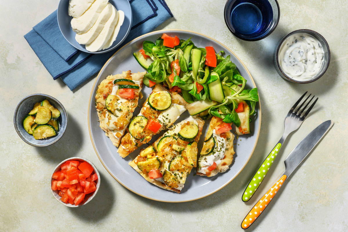 La Bianca : crème, mozza & courgette sur naan