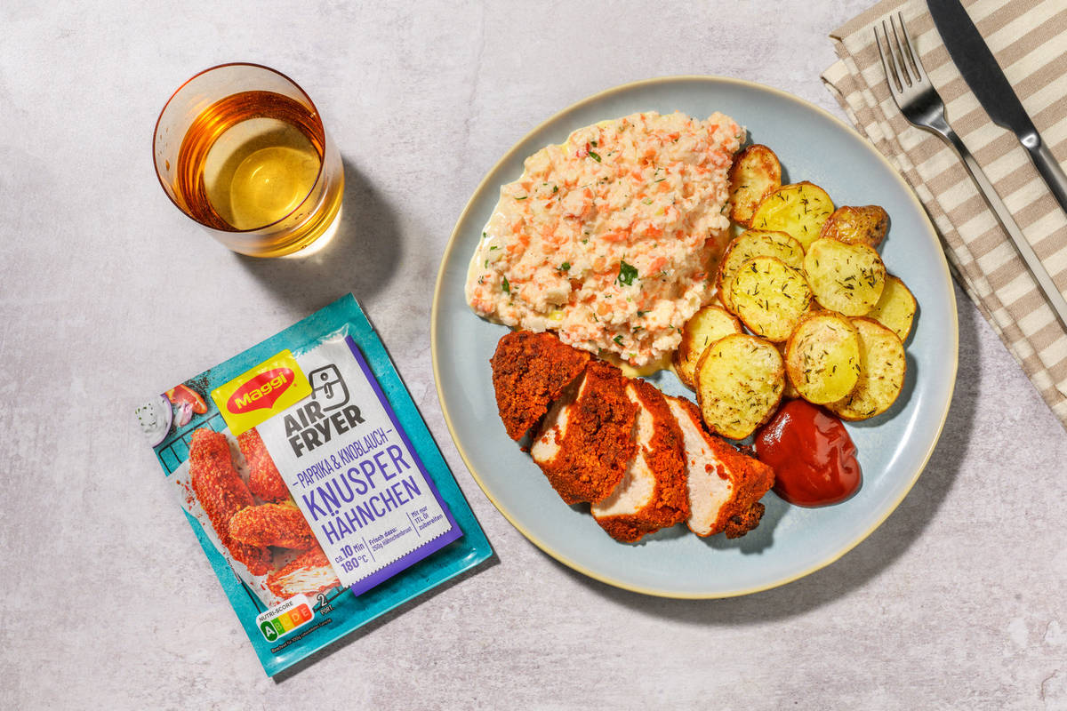 Peperoni-Poulet mit BBQ-Dip & Apfel-Kohlrabi-Salat