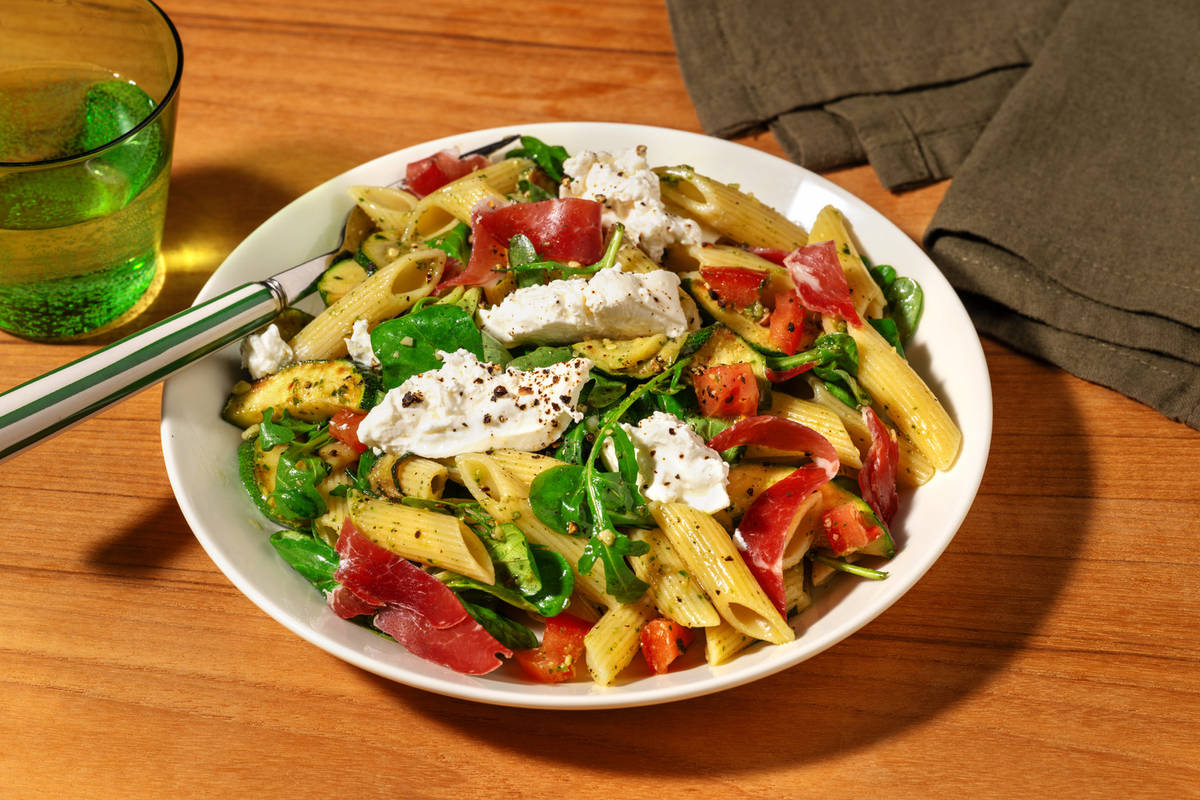 Salade de penne, coppa & burrata