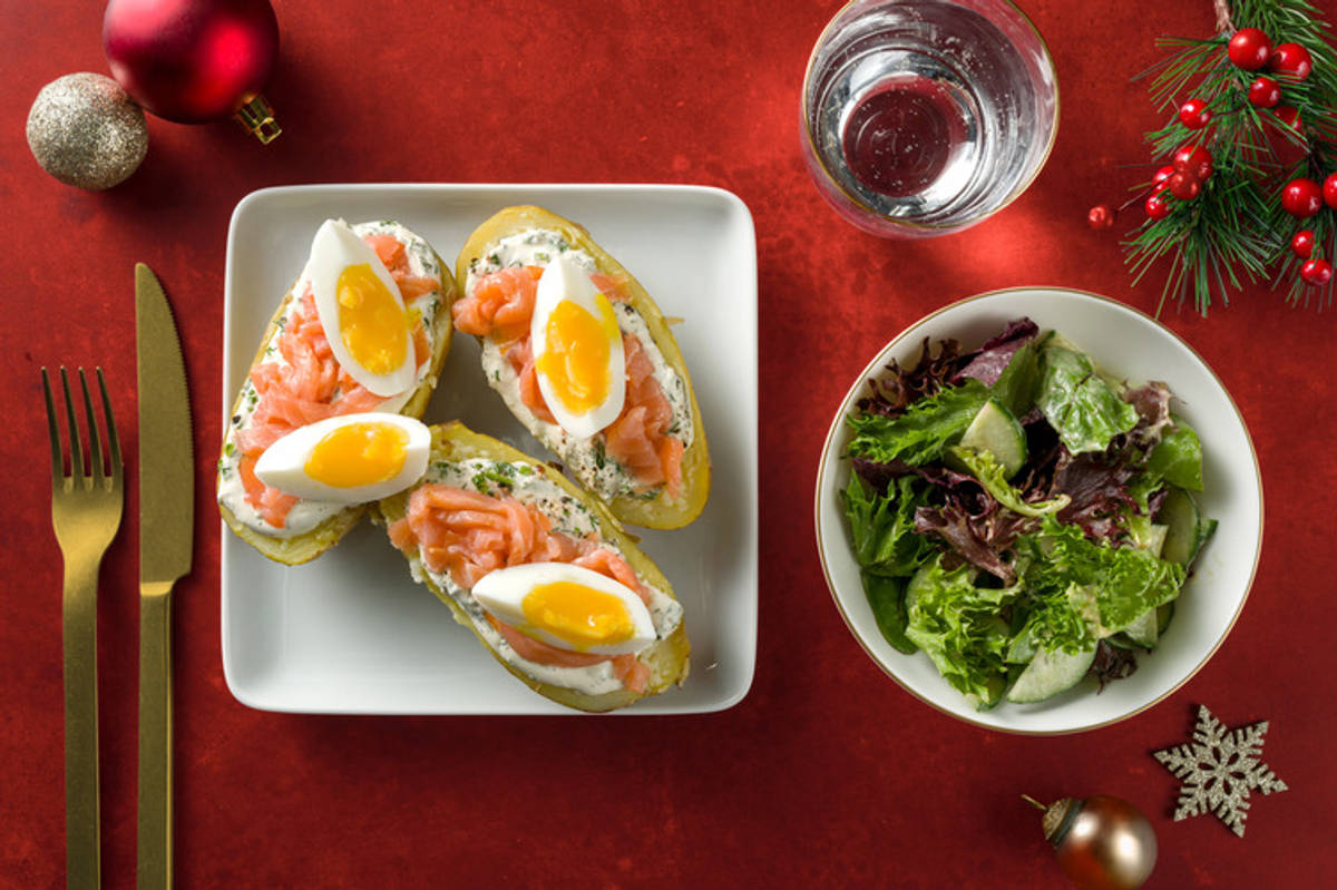 Pommes de terre sauce aigrelette & saumon fumé