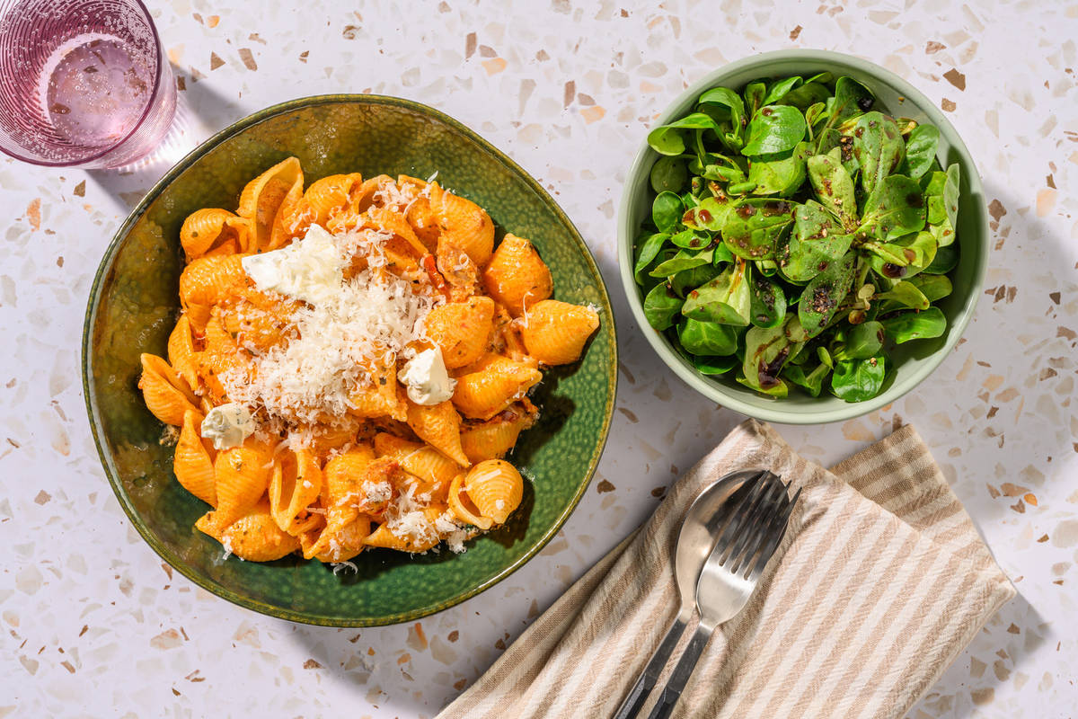 Conchiglie pesto rouge & duo de fromages