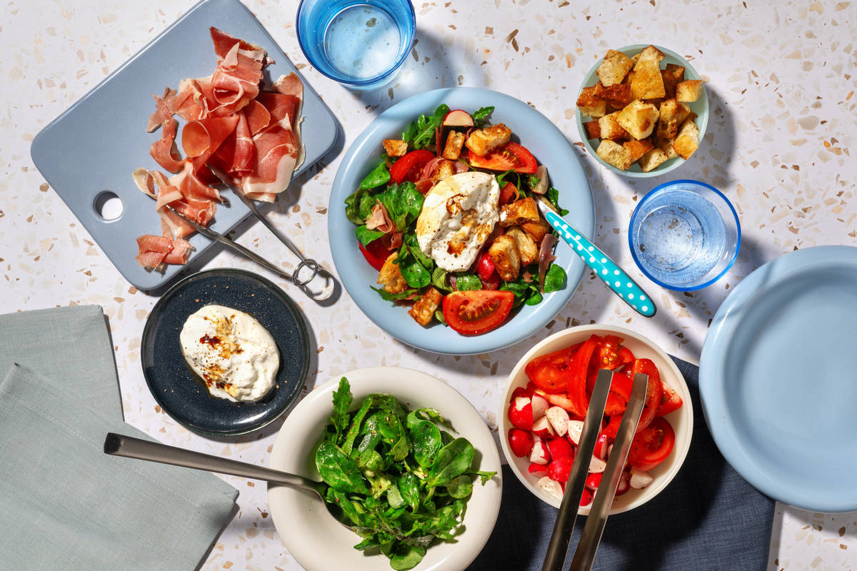 Salade minute : burrata, jambon sec & tomate